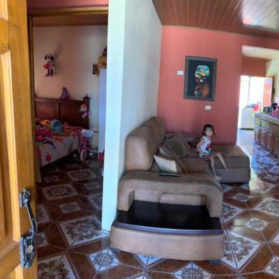 Cocinas, Sala de estar, Sala de TV en Casa de Habitacion Cañas Guanacaste