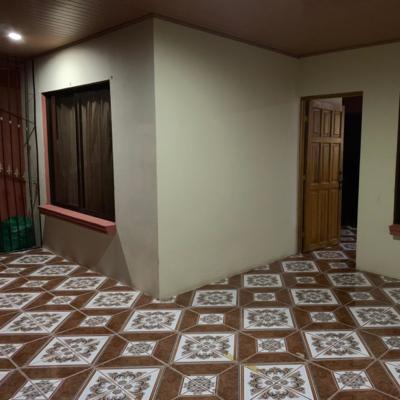 Garajes y accesos en Casa de Habitacion Cañas Guanacaste