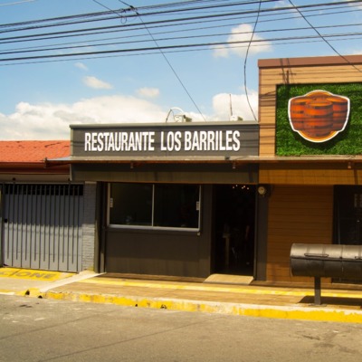 Fachadas en Remodelación Restaurante Los Barriles